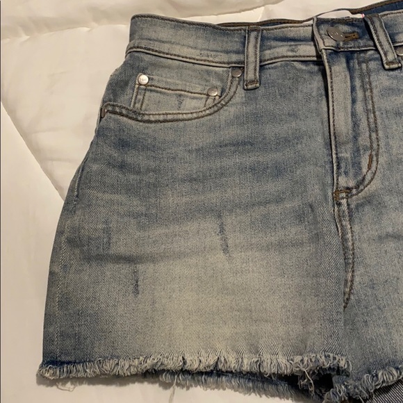 PINK denim Jean shorts size 2 - Picture 2 of 7